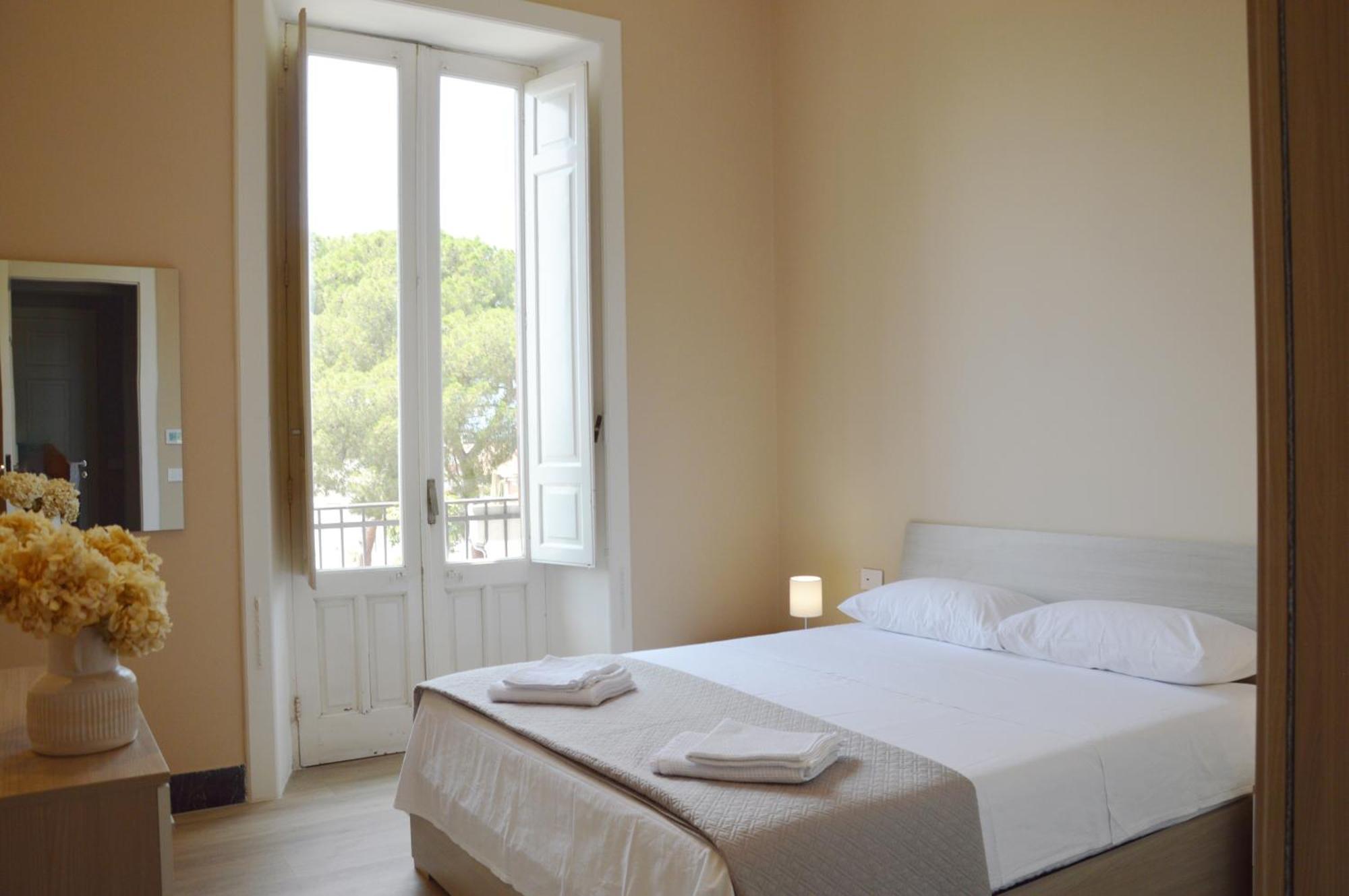 Via Roma Apartment Reggio di Calabria Ngoại thất bức ảnh