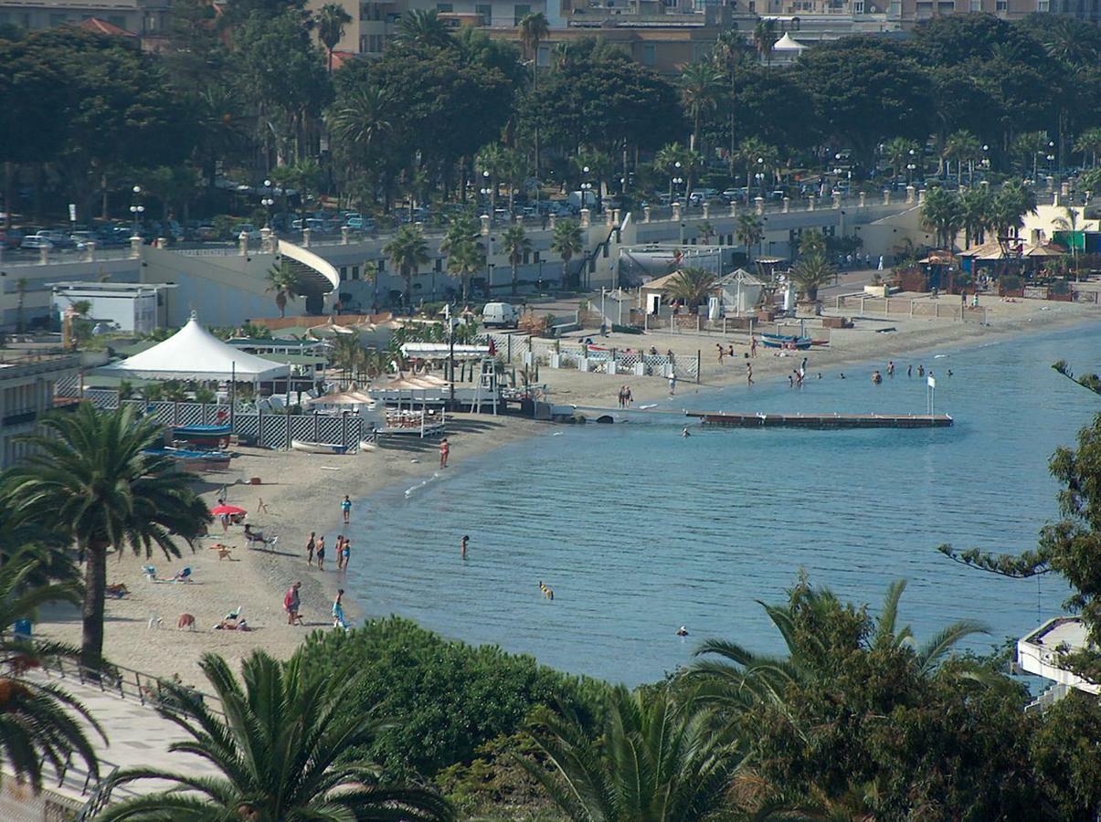Via Roma Apartment Reggio di Calabria Ngoại thất bức ảnh